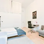 Serenity By Nw Budapest